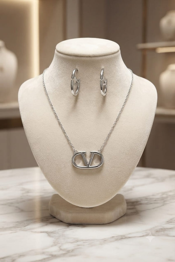 Silver VLogo Jewelry Set – Jewelry Watches