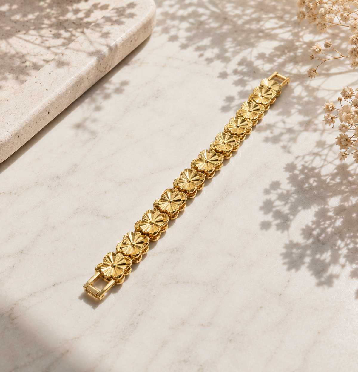 Woman Elegant Clover Bracelet – Jewelry Watches