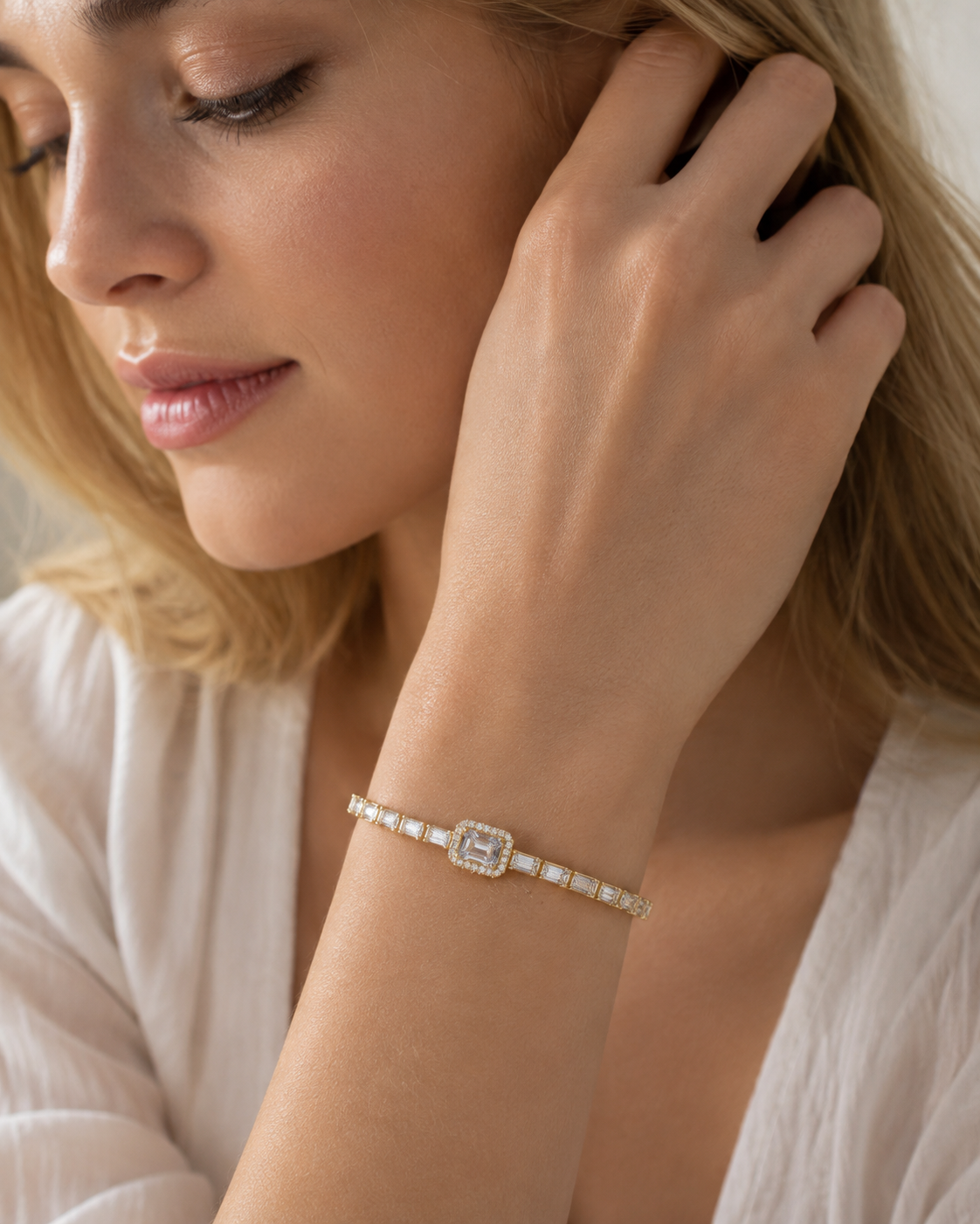 Ice Blue Halo Choker – Lifestyle Accessories