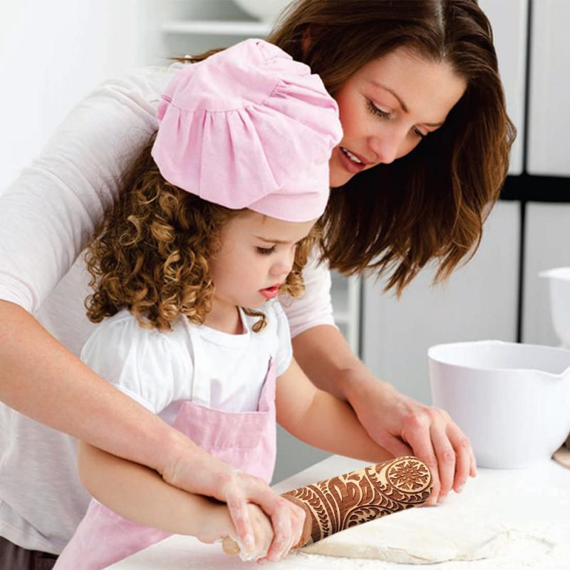 Christmas Gift Printing Rolling Pin – Home & Kitchen