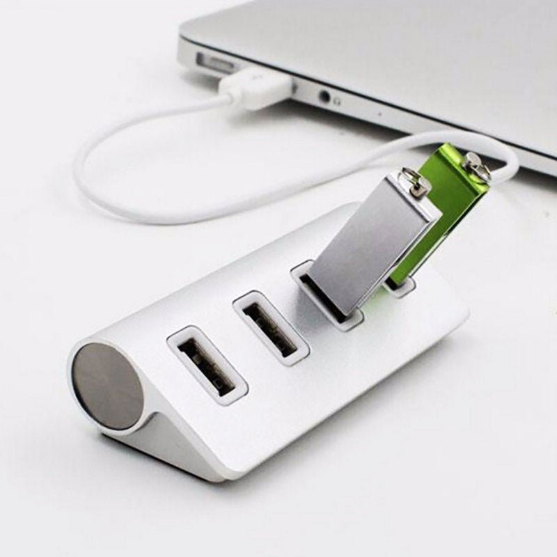 Four-port USB 2.0 Hub – Charging Docks