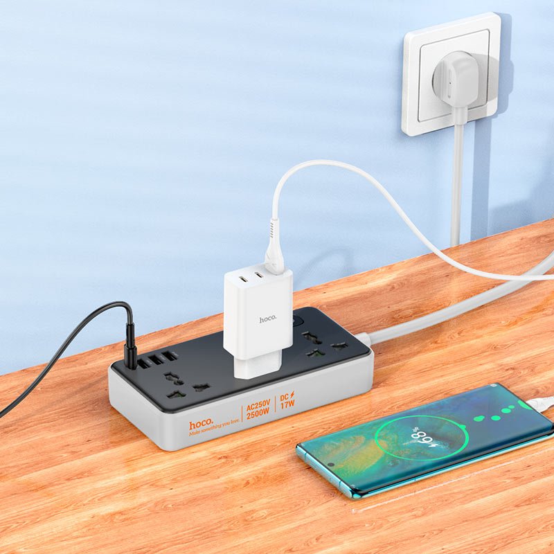 Hoco 3 Position Socket DC56