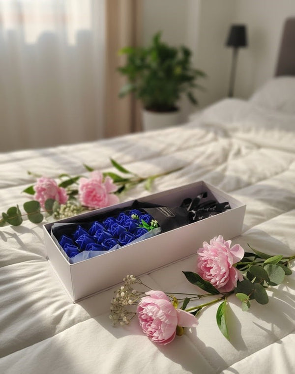 Luxury Flower Bouquet – Gifts Decor
