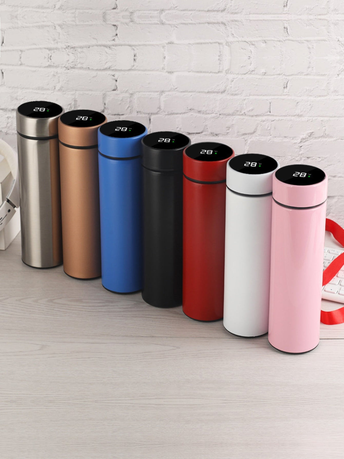 Smart Cup with LED Display – Lighting Torches