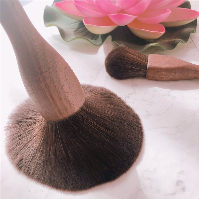 Wood Handle Makeup Brush Set Blush Brush Set Eye Eyeliner Powder Foundation